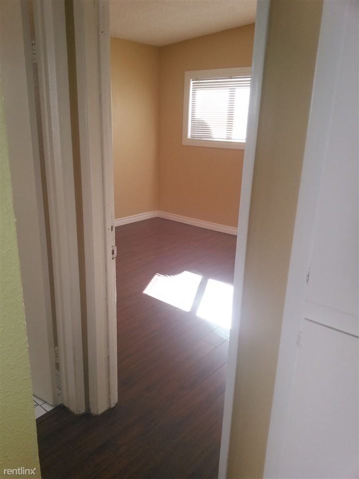 14907 Chadron Ave - Photo 3 of 4