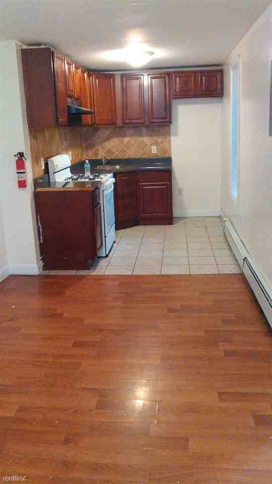 80 Belmont Ave - Photo 2 of 6