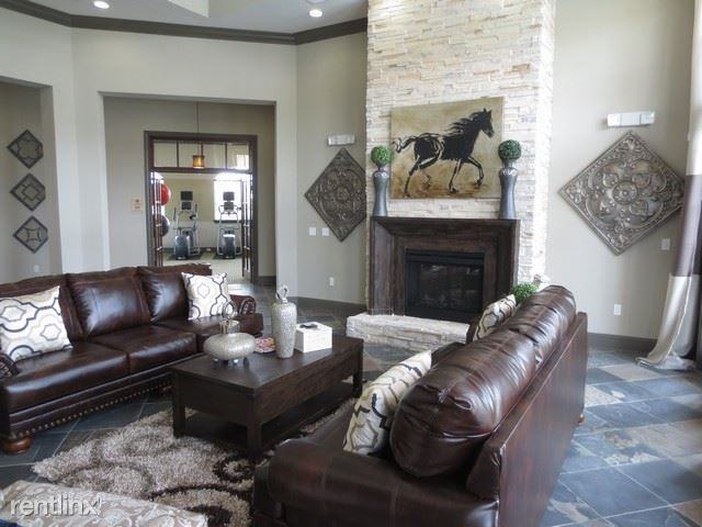 5555 Long Prairie Trce - Photo 2 of 2