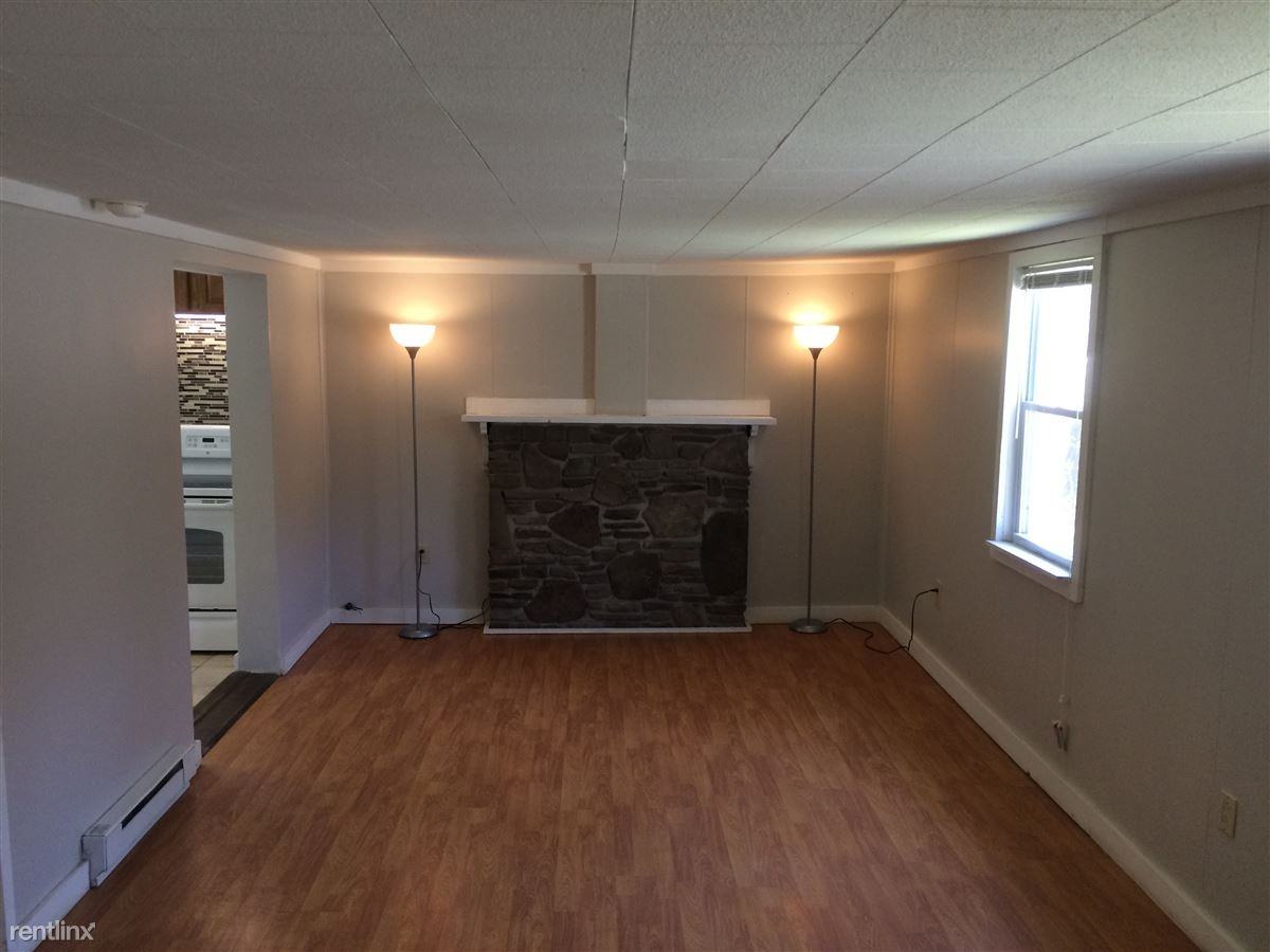 212 Mowry Rd - Photo 2 of 10