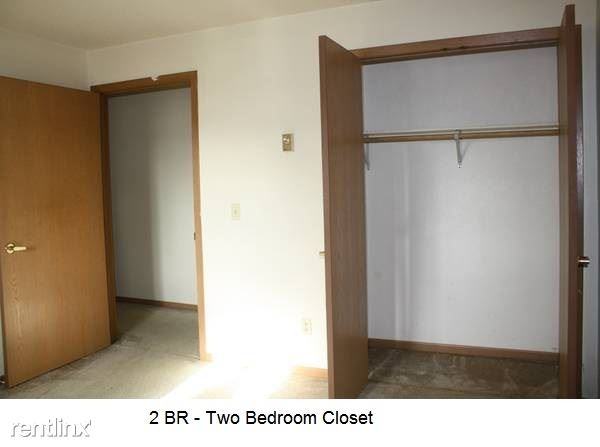 Frost Apartments - Photo 3 of 22