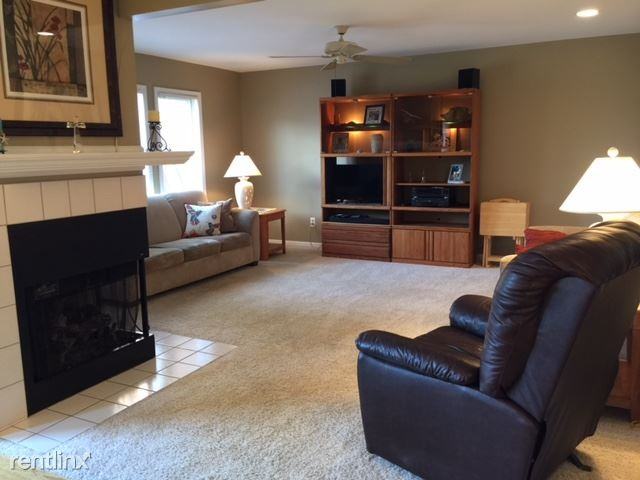 2239 N Long Lake Rd - Photo 2 of 10