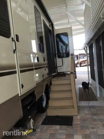 334 Bogey Dr - Photo 2 of 10