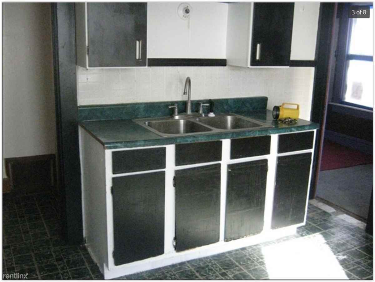 4132 N 25th St - Photo 3 of 9