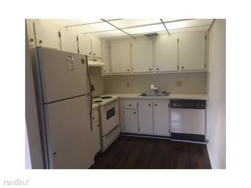 13455 SW 9th Ct - Photo 2 of 8