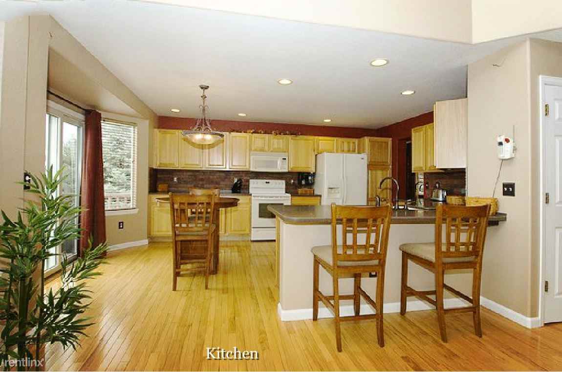 538 Shadbury Ct - Photo 2 of 18