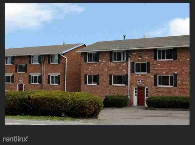 Oxford Apartments - Photo 2 of 2