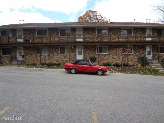 529 31st St - Photo 2 of 6