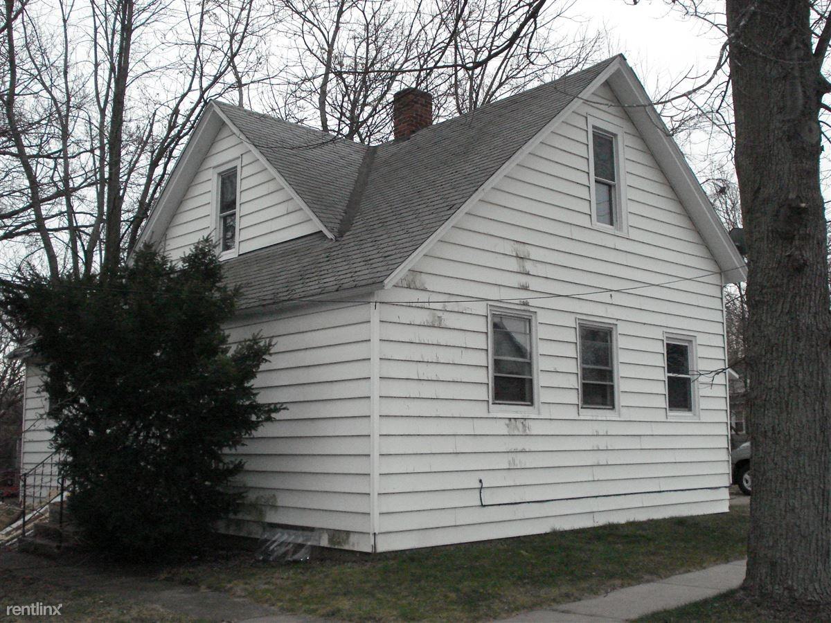 1450 Barclay St - Photo 2 of 27