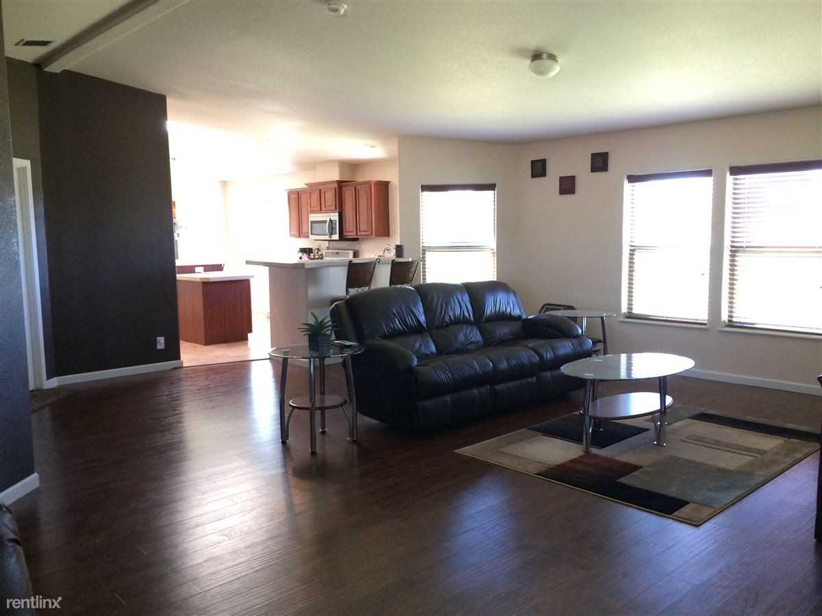 312 Ruins Rd - Photo 2 of 7