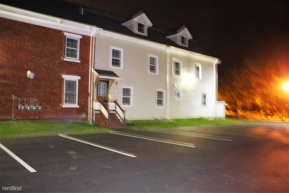 93 Main St - Photo 2 of 5