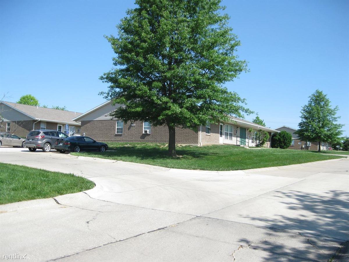 801 Northland Dr - Photo 3 of 5