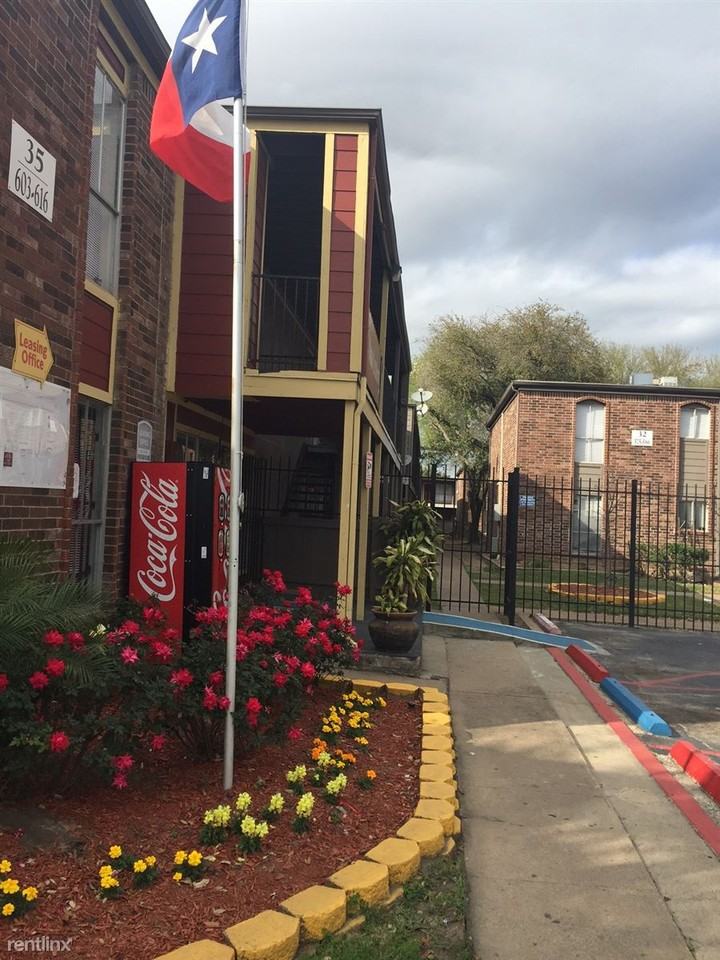 Cabo San Lucas Apartments 10910 Gulf Fwy, Houston, TX 77034 Zumper