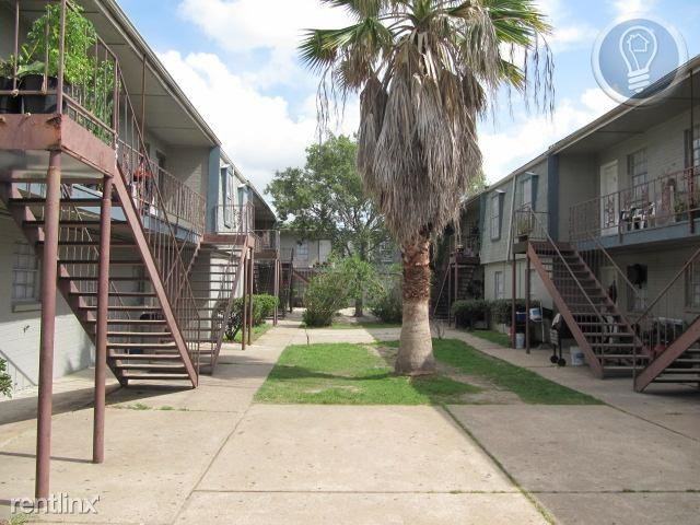 9745 Long Point Rd - Photo 2 of 7