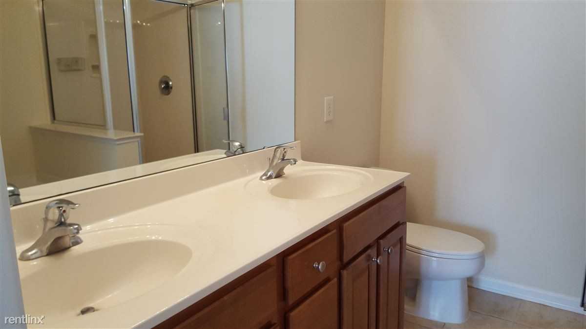 335 Luke Meadow Ln - Photo 3 of 10