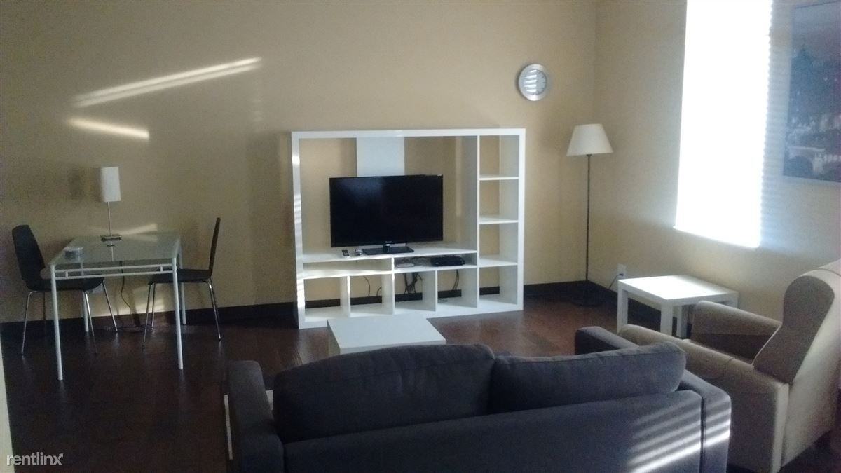 15 1/2 N Main St - Photo 3 of 10