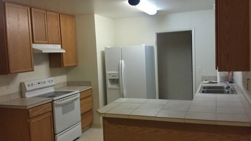 2406 Mahan Way - Photo 3 of 4