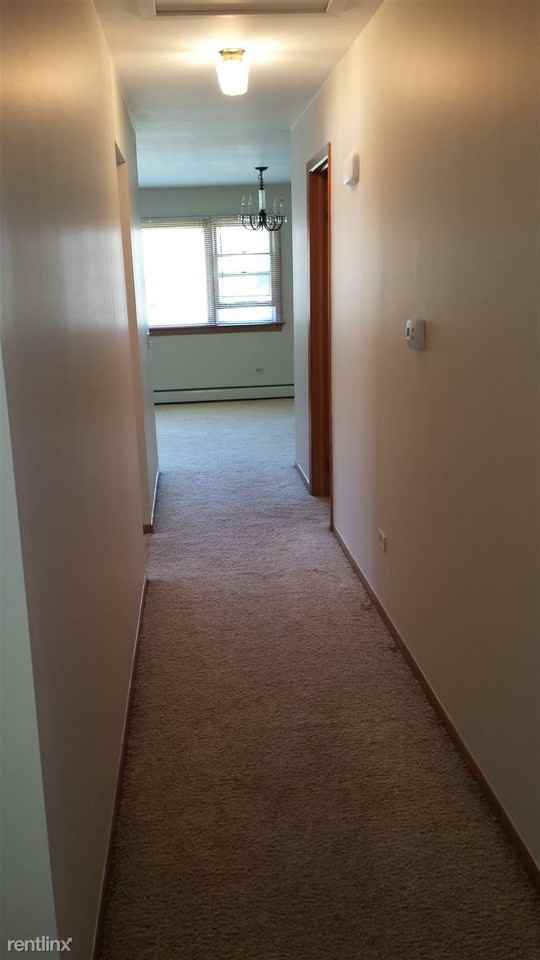 350 Prairie Ave - Photo 2 of 10