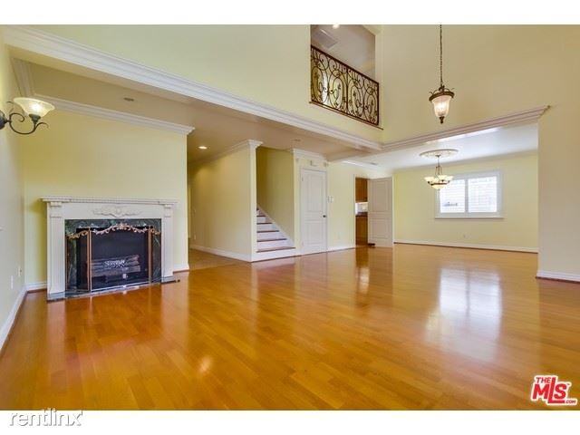 176 California Terrace - Photo 3 of 3