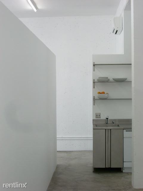 744 Alta Vista Dr - Photo 3 of 10