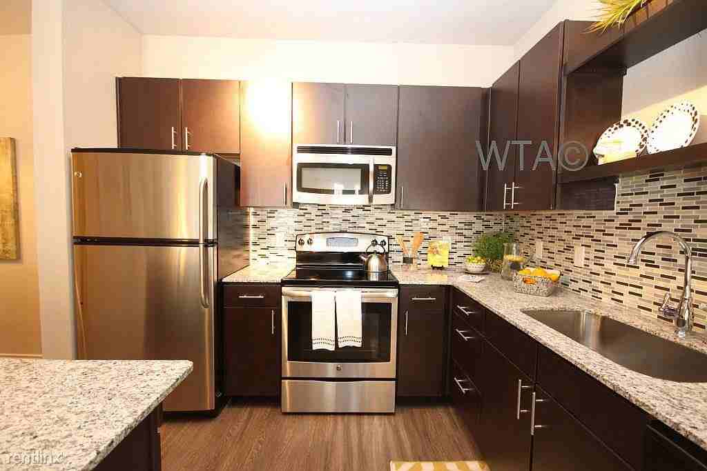 I281 & Stone Oak Parkway Apartments US281, San Antonio, TX 78258