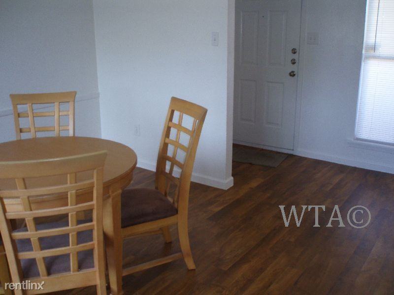 8800 Starcrest Dr - Photo 3 of 13