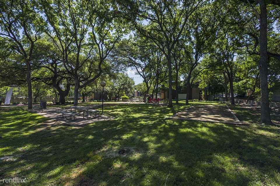Lamar and Manchaca - Photo 2 of 13