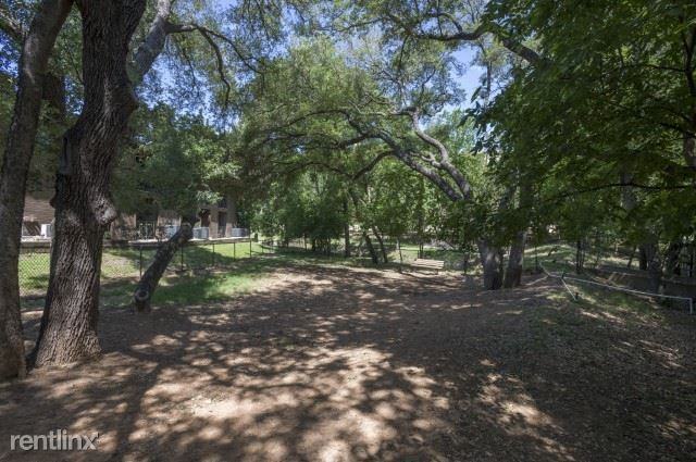Lamar and Manchaca - Photo 3 of 13