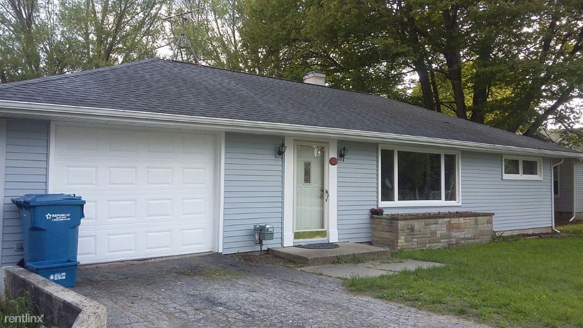 219 Brown St - Photo 2 of 5