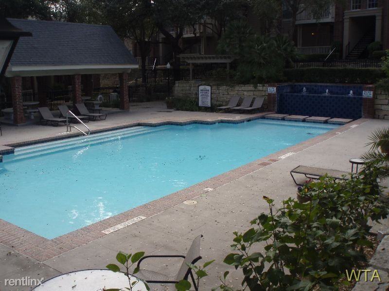 14555 Blanco Rd - Photo 3 of 7