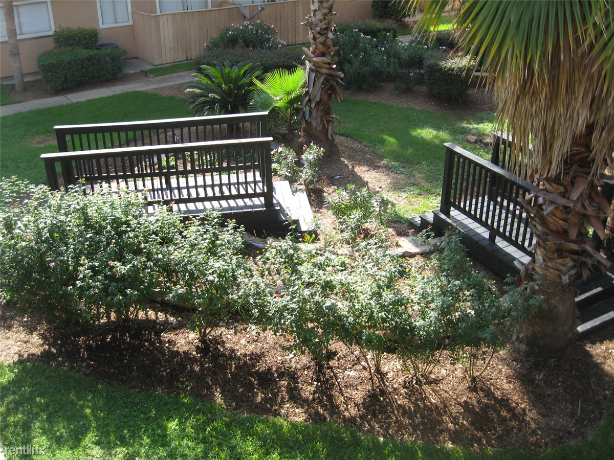 2111 Holly Hall St - Photo 2 of 10