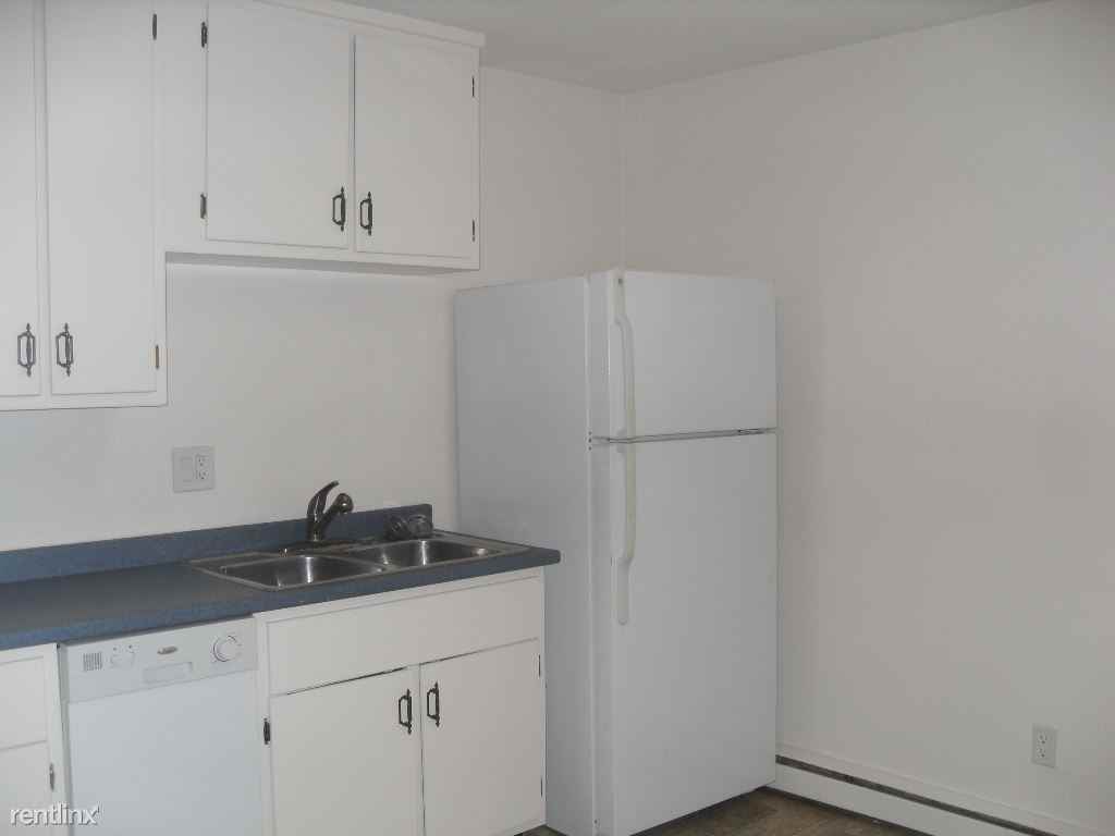 406 Winston Ct - Photo 2 of 10