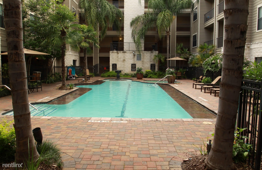 Post Oak and Westheimer ID 5898 - Photo 2 of 8