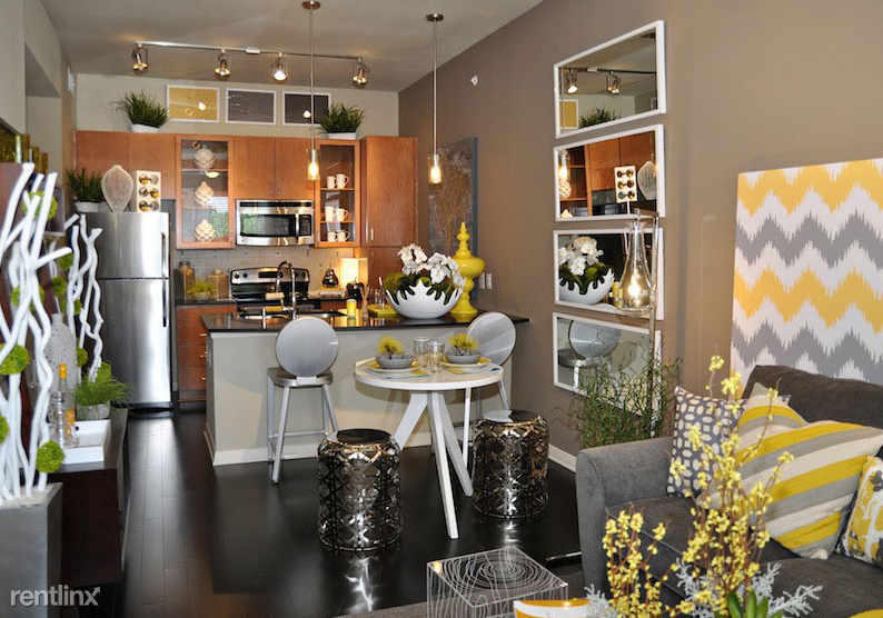 Sage and Richmond Ave ID 5901 - Photo 3 of 7