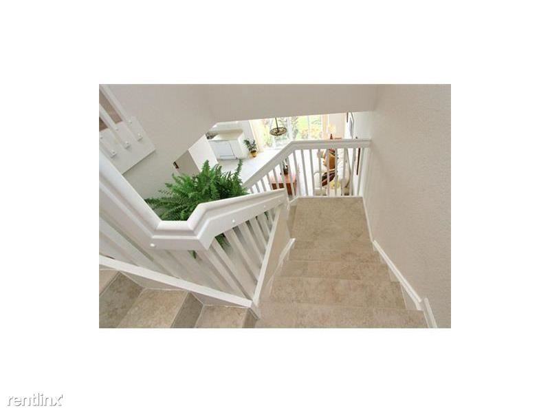 4518 SW 125th Ln - Photo 2 of 12