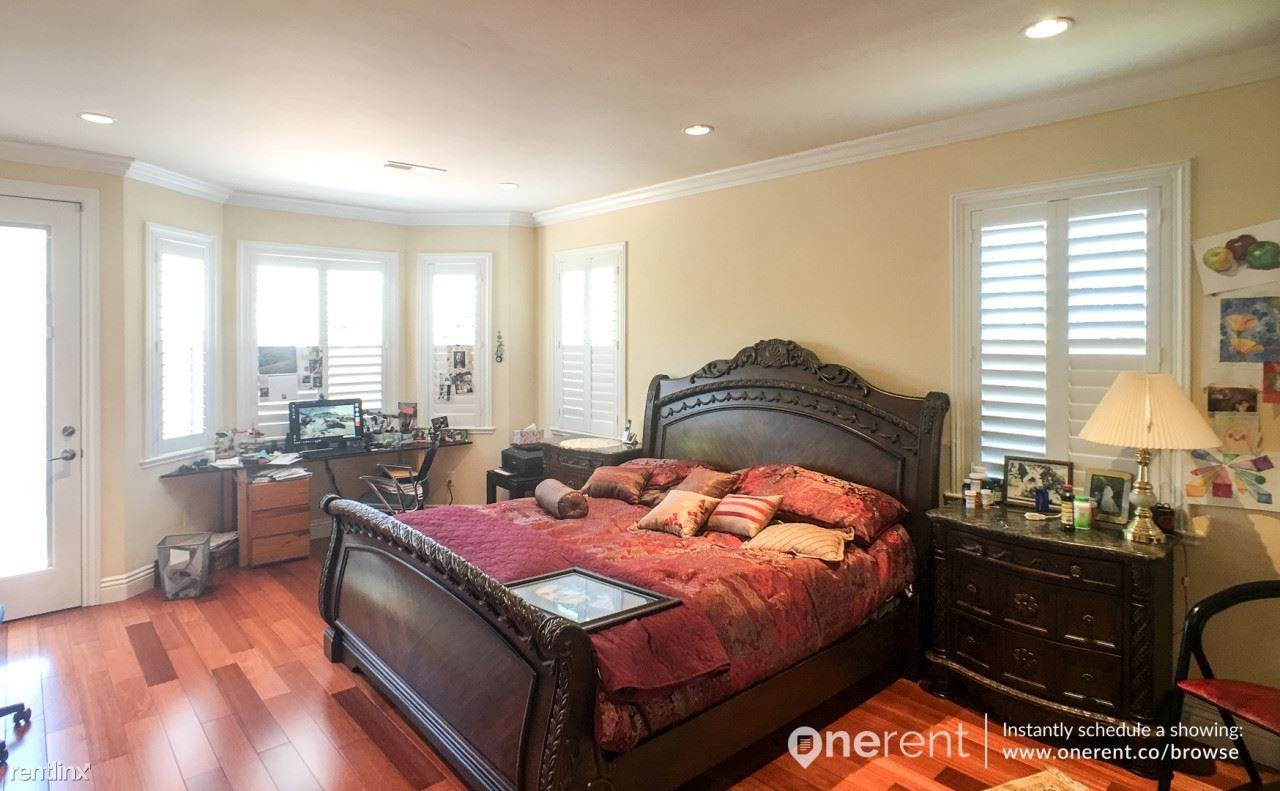 1101 Fewtrell Dr - Photo 3 of 25