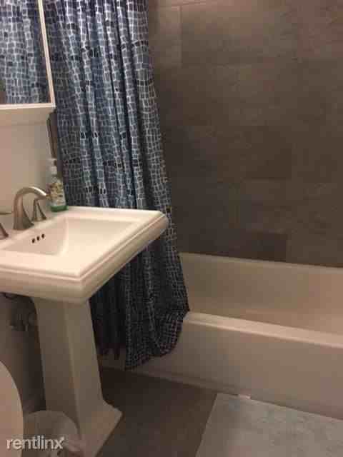 197 Kent St - Photo 2 of 35