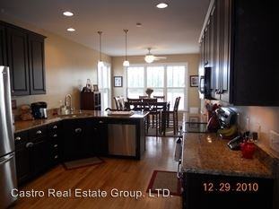 419 Meadowland Cir - Photo 3 of 11