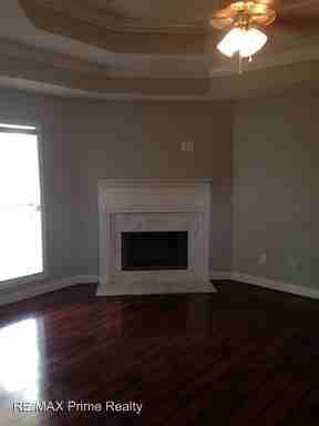 32 Honeysuckle Way - Photo 3 of 15