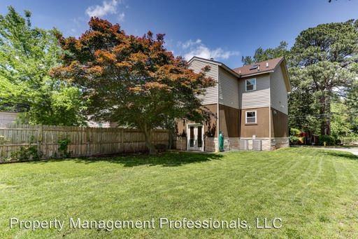 1333 Paul St - Photo 3 of 20