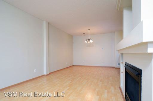 44 River Woods Dr W - Photo 2 of 11