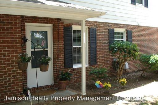 10700 Blue Heron Dr - Photo 2 of 21