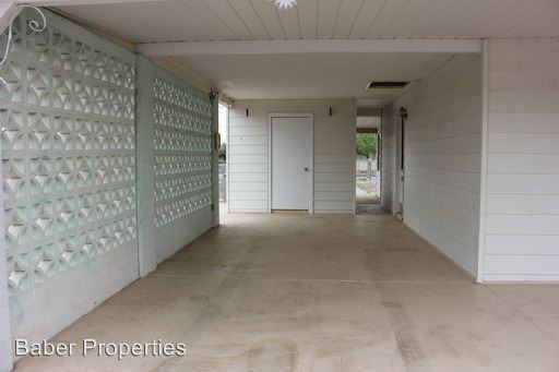 11201 W Missouri Ave - Photo 2 of 24