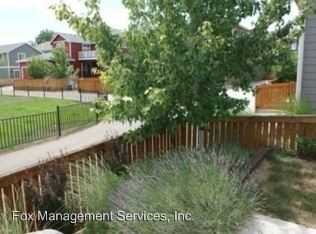 1828 Yaupon Ave - Photo 2 of 11