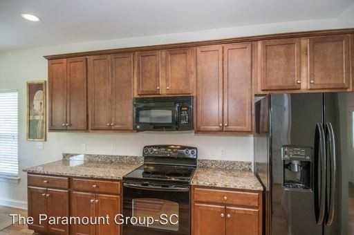 1210 Davidson Ave - Photo 2 of 14