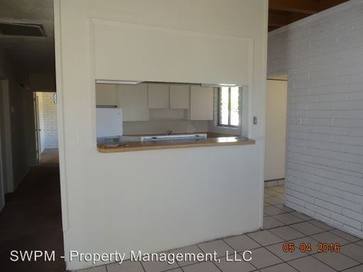 9109 Claremont Ave NE - Photo 3 of 3