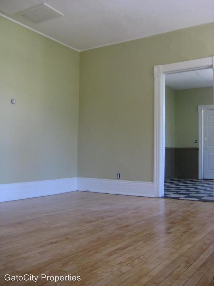 2777 N Booth St - Photo 2 of 5