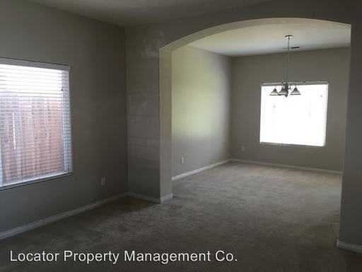 11327 Pacific Shores Dr - Photo 2 of 15