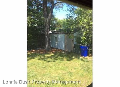 2740 Greendale Ave - Photo 2 of 9