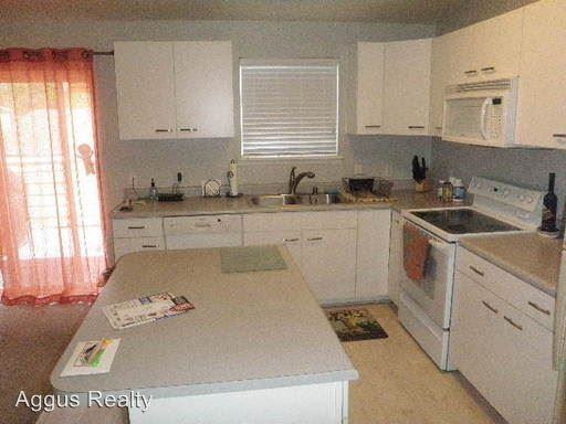 8408 Everett Way #D - Photo 3 of 24